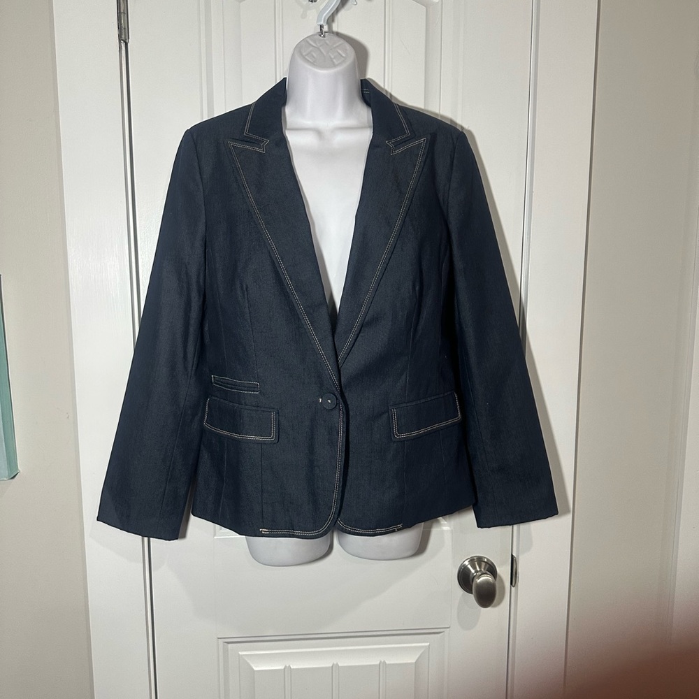 Classic Dark Navy Women's Denim Blazer Jacket, Size 12